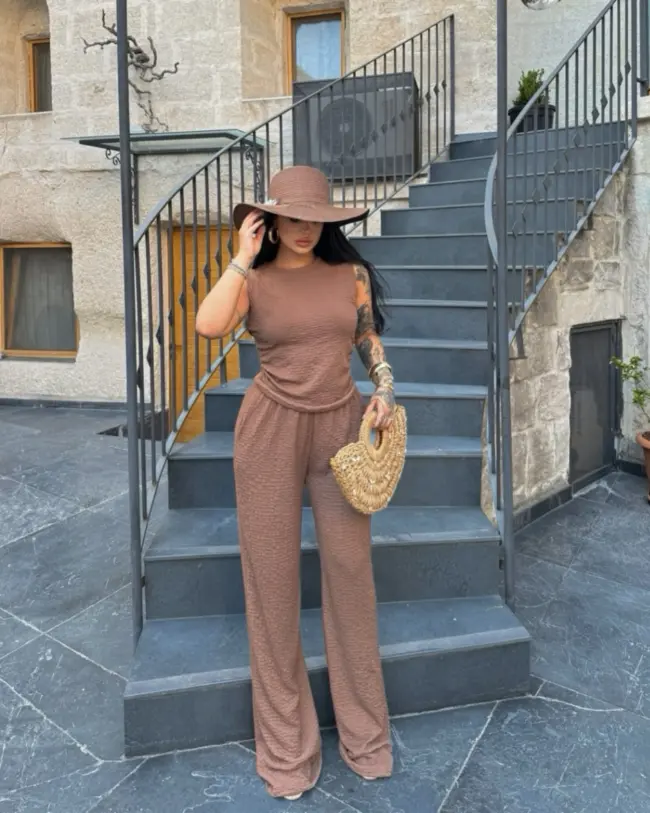 Dvodjelni set Phoebe - smeđi - Slika 2