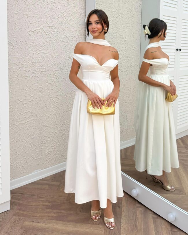 i91Li6mqMLjQiZAt9DjHa midi haljina